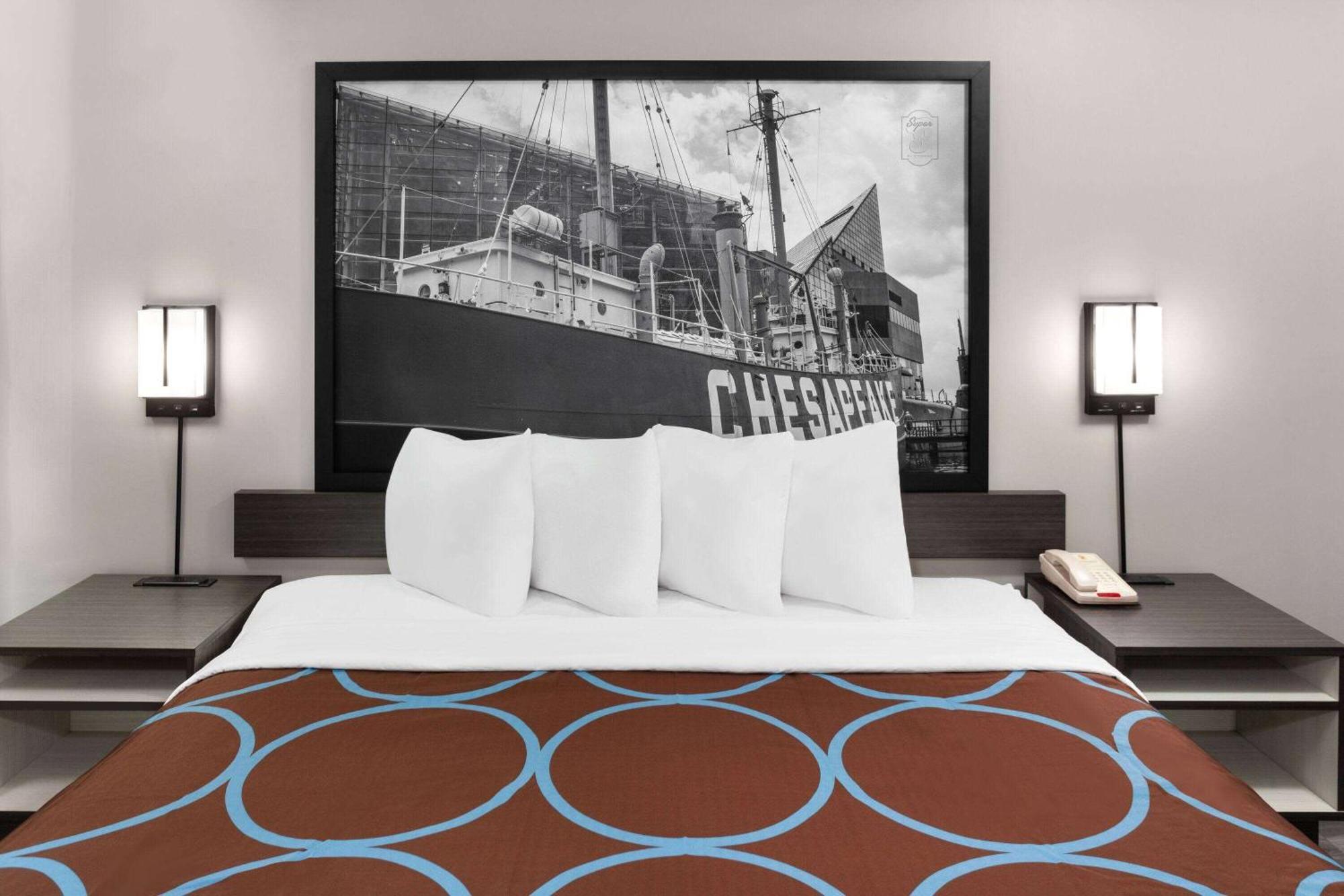 Super 8 By Wyndham Baltimore Northwest Екстериор снимка