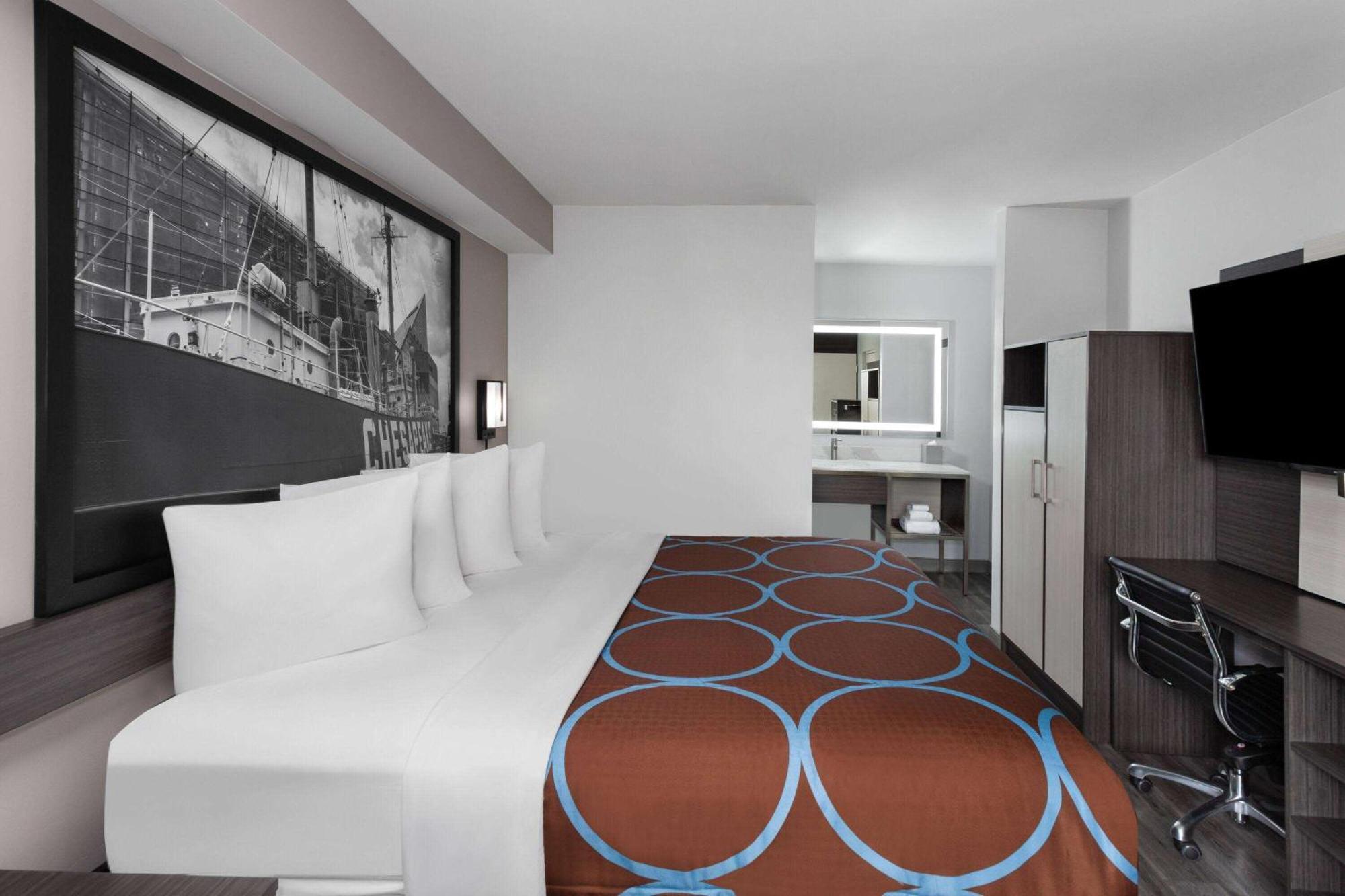 Super 8 By Wyndham Baltimore Northwest Екстериор снимка