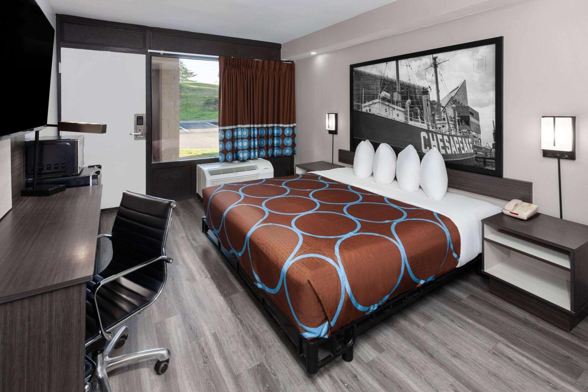 Super 8 By Wyndham Baltimore Northwest Екстериор снимка